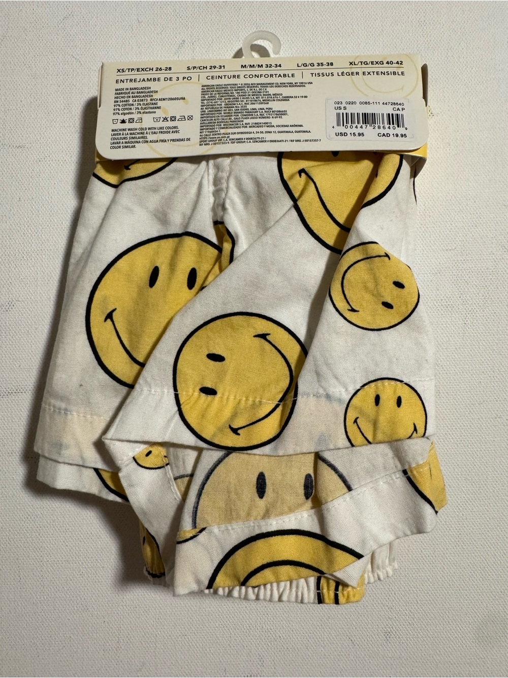 American Eagle Boxers Mens Small Smiley - Picture 2 of 2